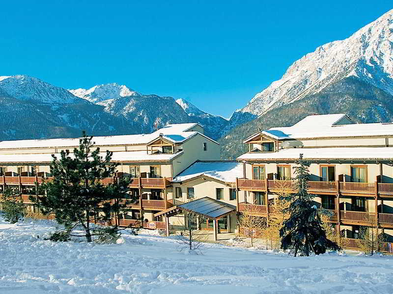 Hotel Sansicario Majestic Чезана-Торинезе Экстерьер фото