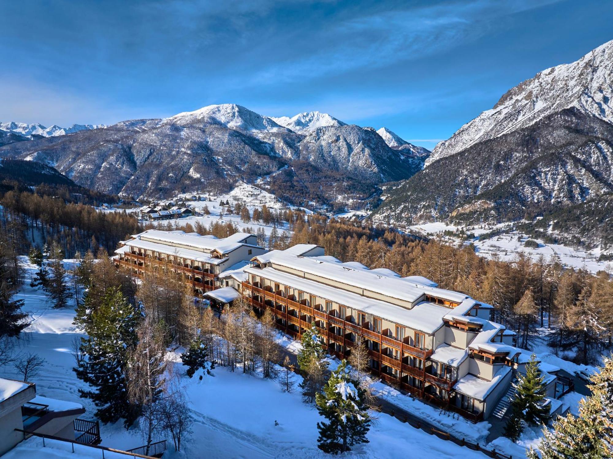 Hotel Sansicario Majestic Чезана-Торинезе Экстерьер фото